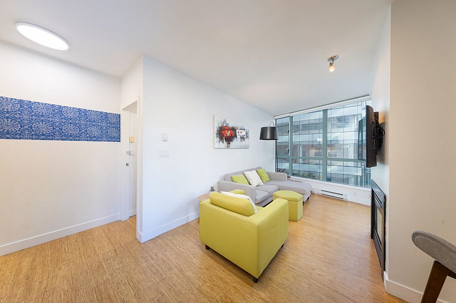 404 1238 Burrard Street Vancouver, BC - 11
