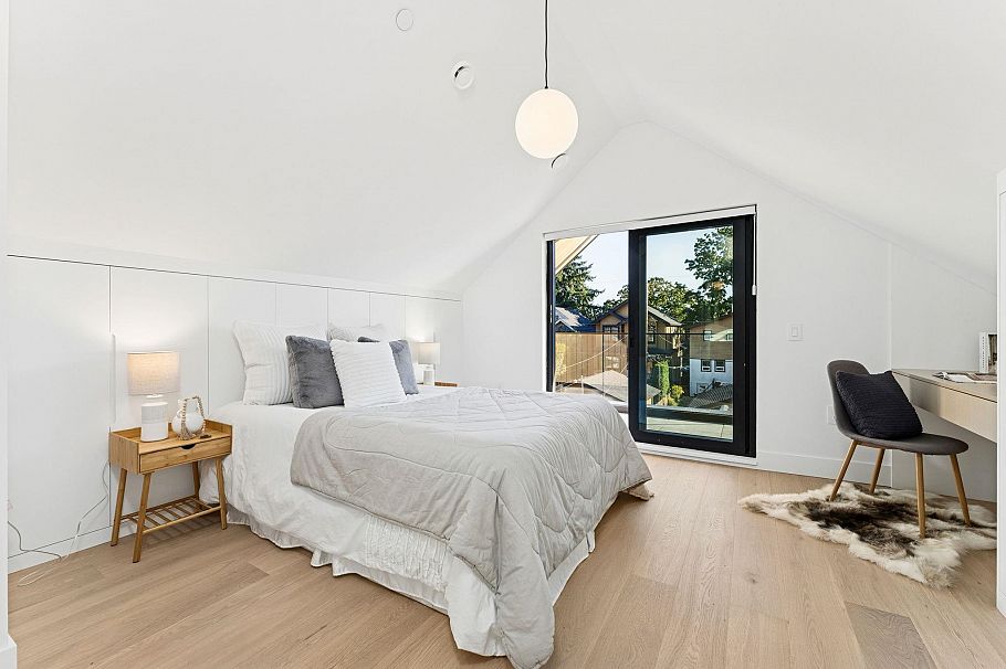 2 3036 W 14th Avenue Vancouver, BC - 16