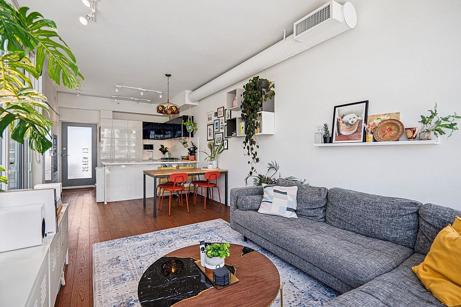 713 108 E 1st Avenue Vancouver, BC - 4