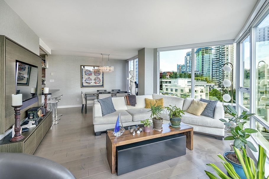 1207 1408 Strathmore Mews Vancouver, BC - 10