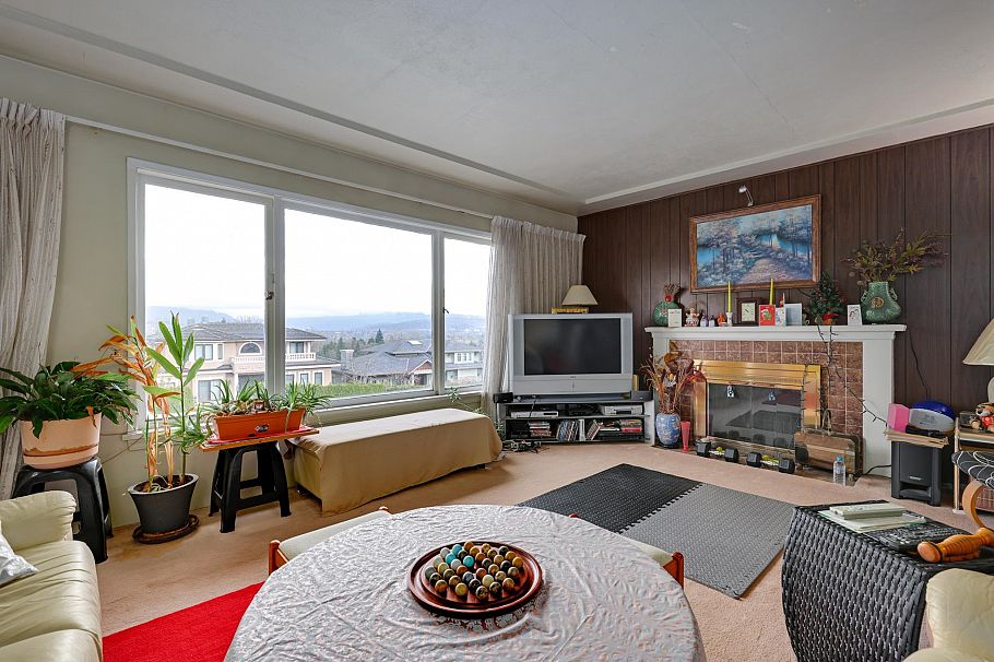 4144 Price Crescent Burnaby, BC - 3