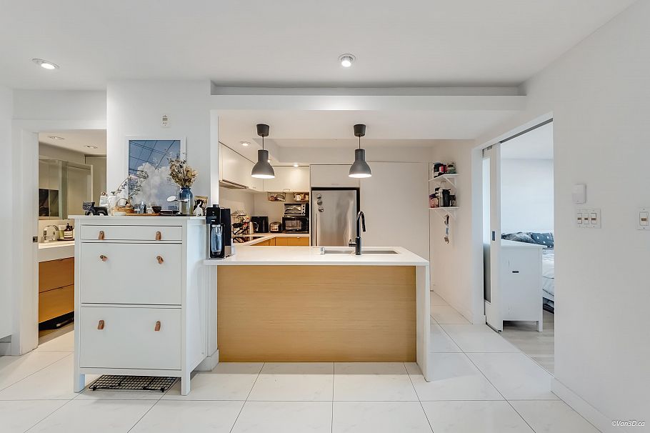 304 2525 Blenheim Street Vancouver, BC - 7