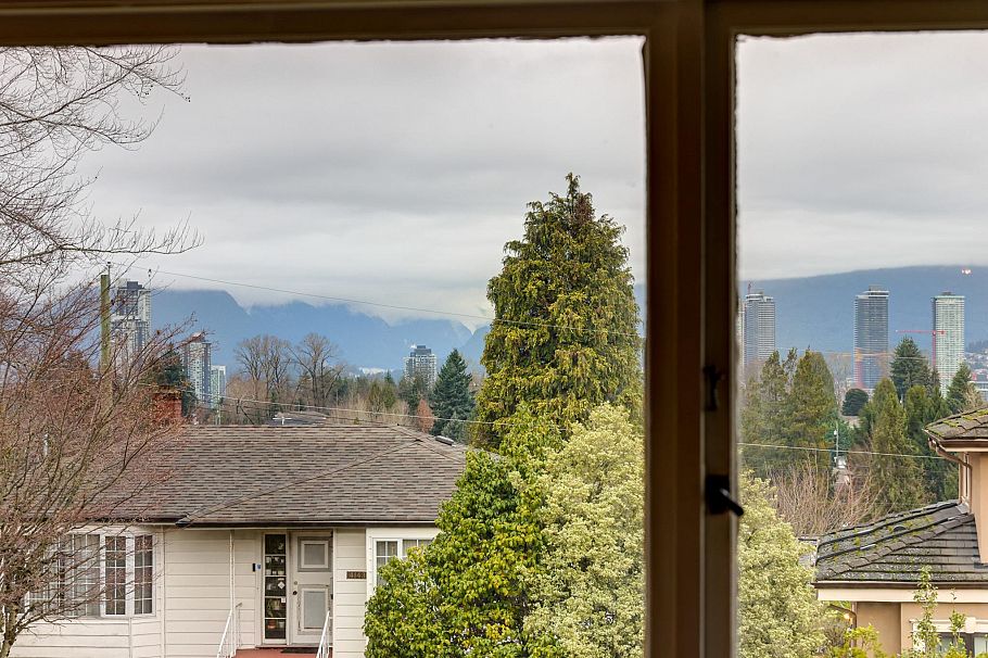 4144 Price Crescent Burnaby, BC - 5