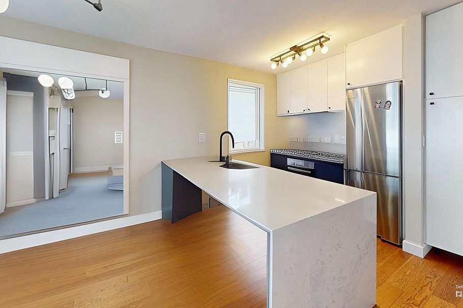 403 985 W 10th Avenue Vancouver, BC - 17