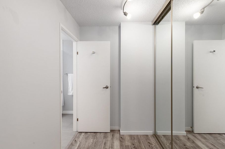 306 1775 W 10th Avenue Vancouver, BC - 21