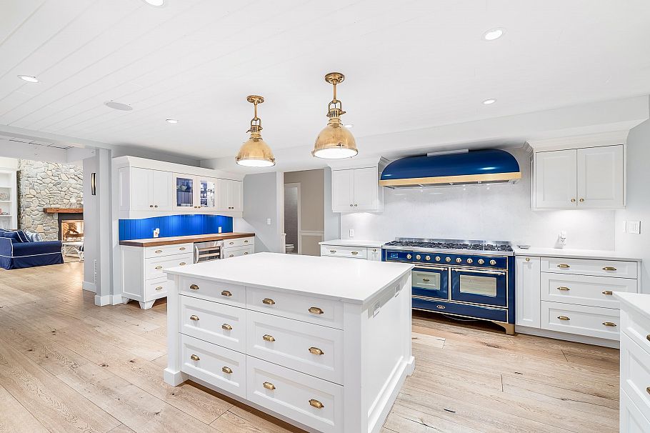 614 Lowry Lane North Vancouver, BC - 6