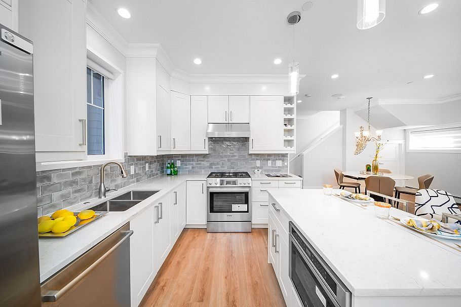 2753 Alma Street Vancouver, BC - 9