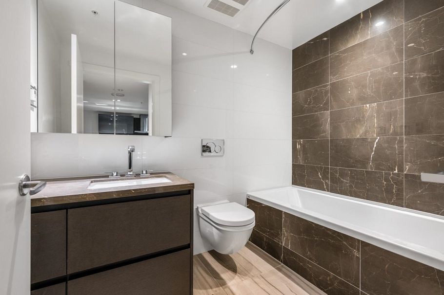 203 1561 W 57th Avenue Vancouver, BC - 25