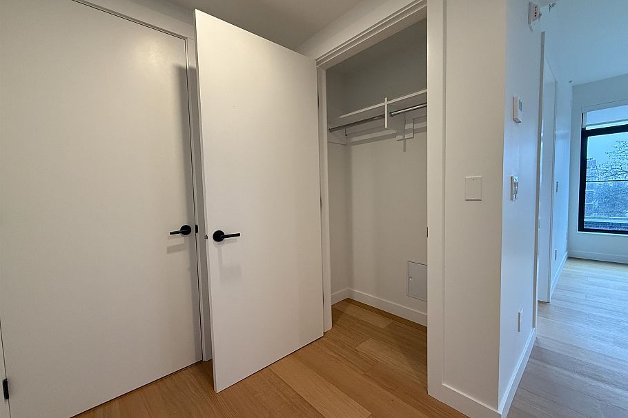 503 6485 MANITOBA STREET, Vancouver BC V5Y 2Z7 Vancouver, BC - 6