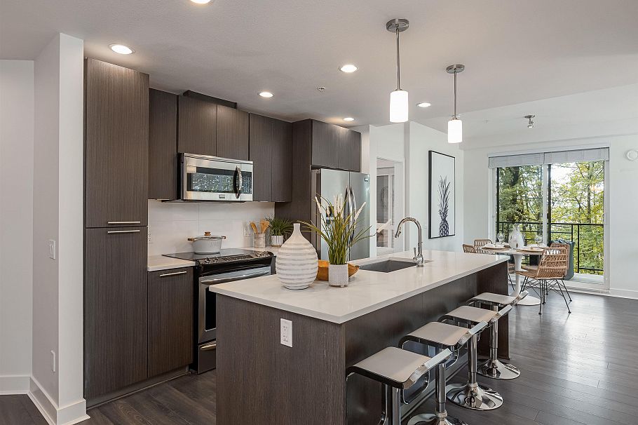 407 733 W 3rd Street North Vancouver, BC - 11