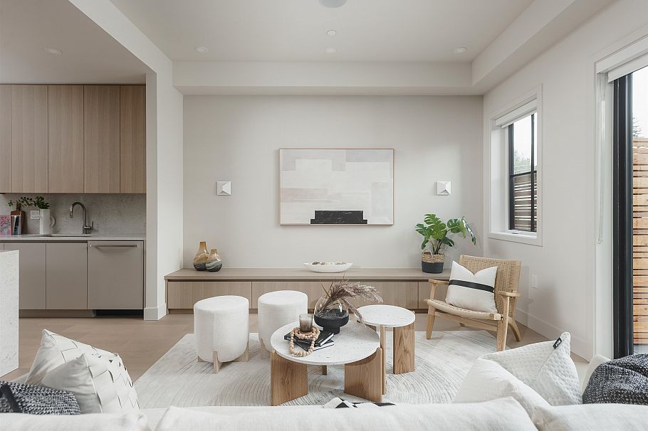 2134 E 10th Avenue Vancouver, BC - 9