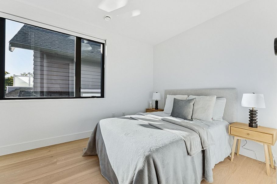 2 3036 W 14th Avenue Vancouver, BC - 13