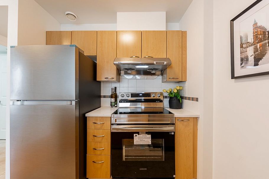 604 1420 W Georgia Street Vancouver, BC - 9