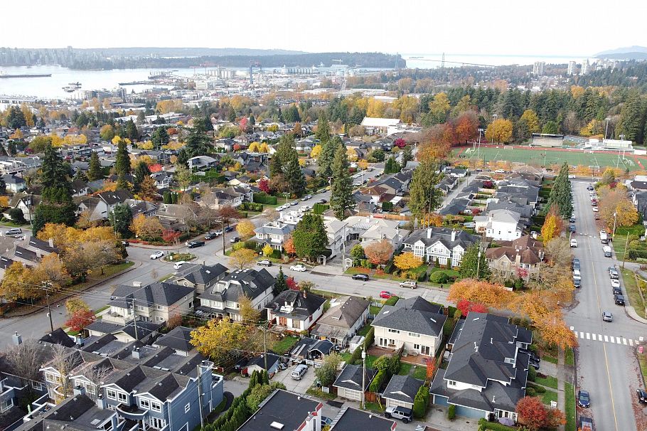 1632 Mahon Avenue North Vancouver, BC - 4