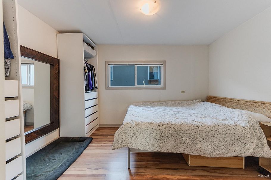 4736 Knight Street Vancouver, BC - 5