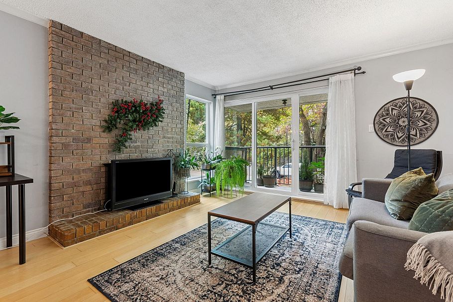 204 1234 Pendrell Street Vancouver, BC - 1