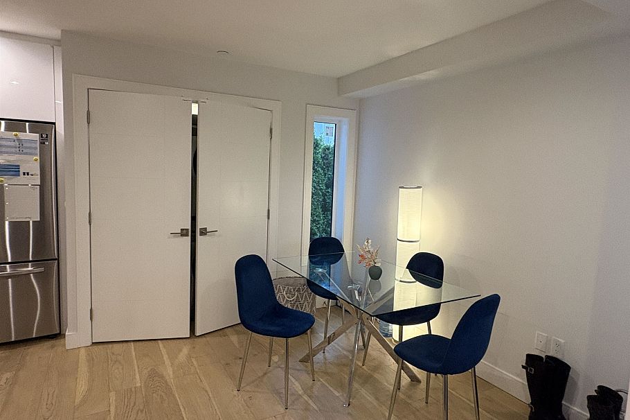 3429 Dundas Street Vancouver, BC - 14