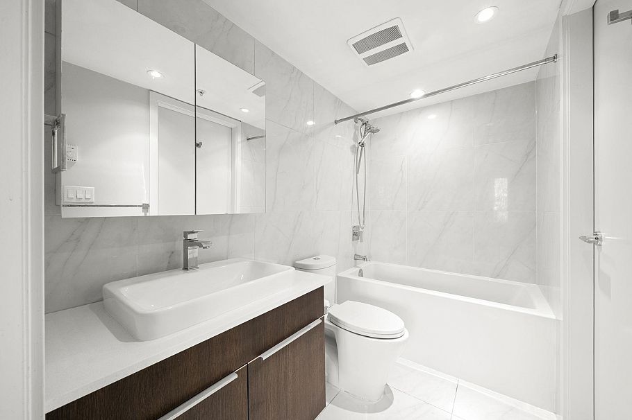 419 1588 E Hastings Street Vancouver, BC - 19