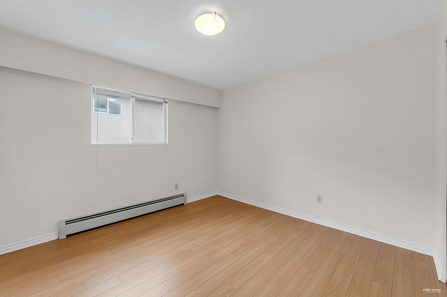 2068 Scarboro Avenue Vancouver, BC - 29