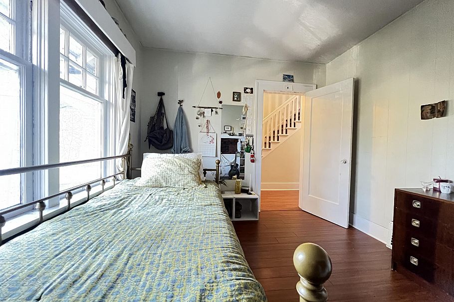 2080 W 33rd Avenue Vancouver, BC - 19