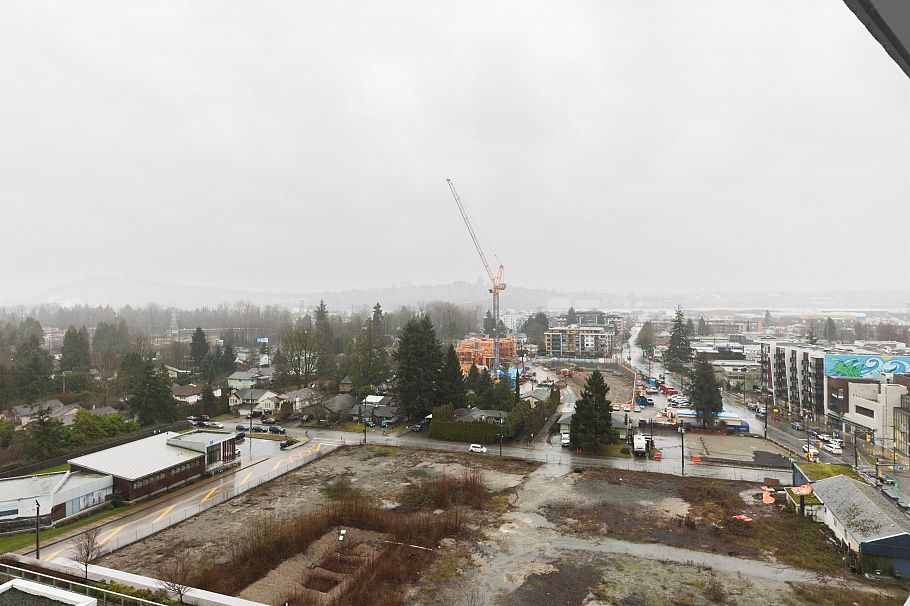 1203 1500 Fern Street North Vancouver, BC - 23