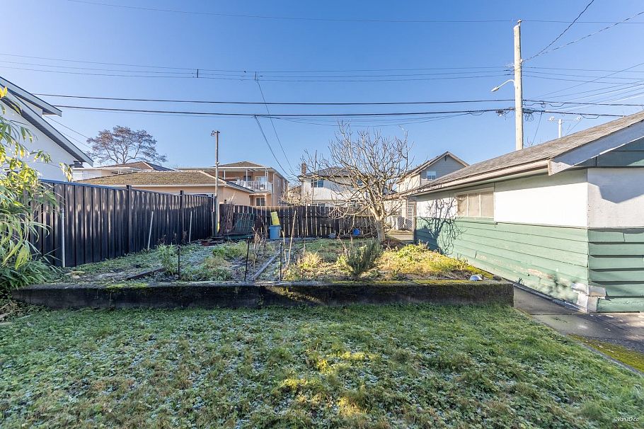 4791 Culloden Street Vancouver, BC - 20