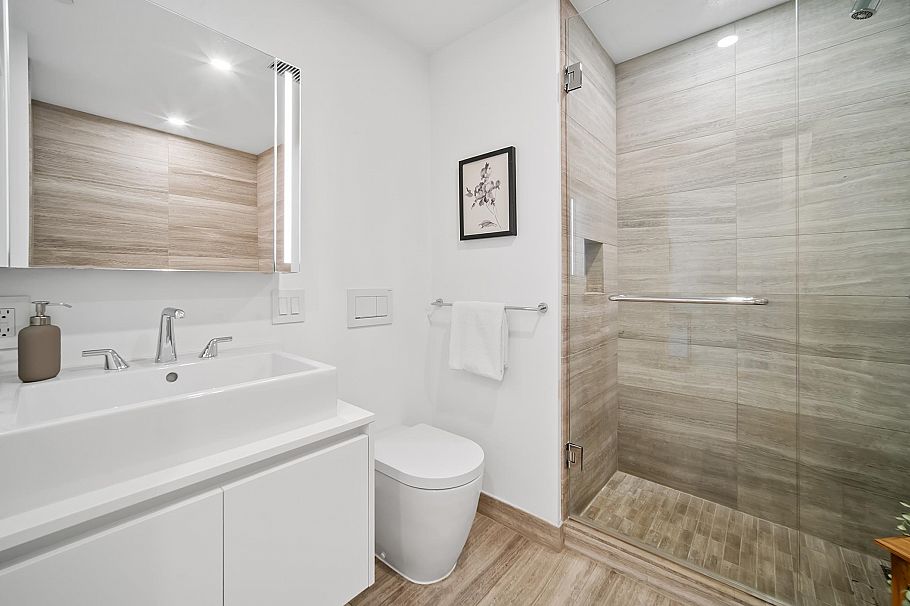 1501 1480 Howe Street Vancouver, BC - 14