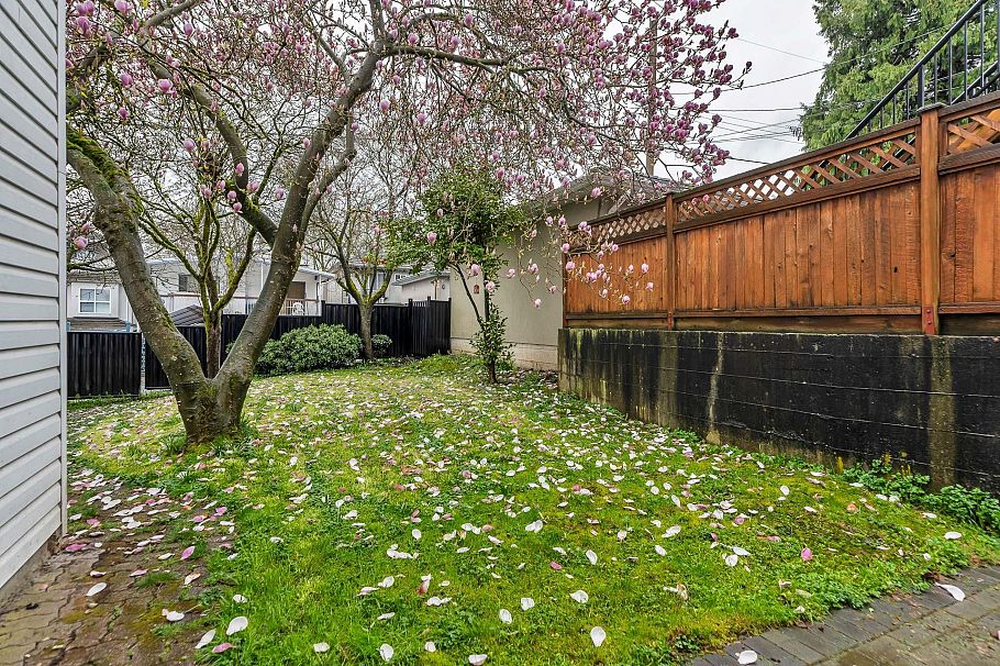 3242 Venables Street Vancouver, BC - 28