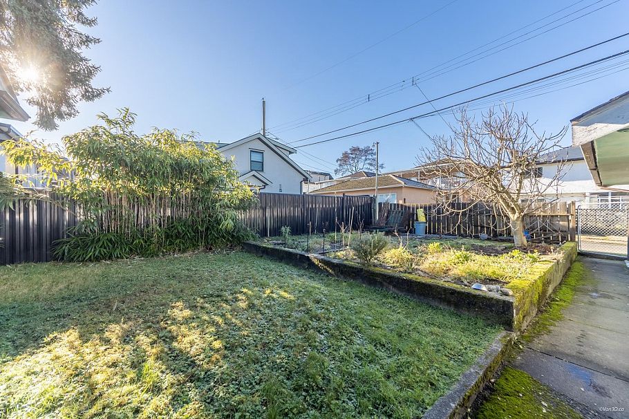 4791 Culloden Street Vancouver, BC - 19