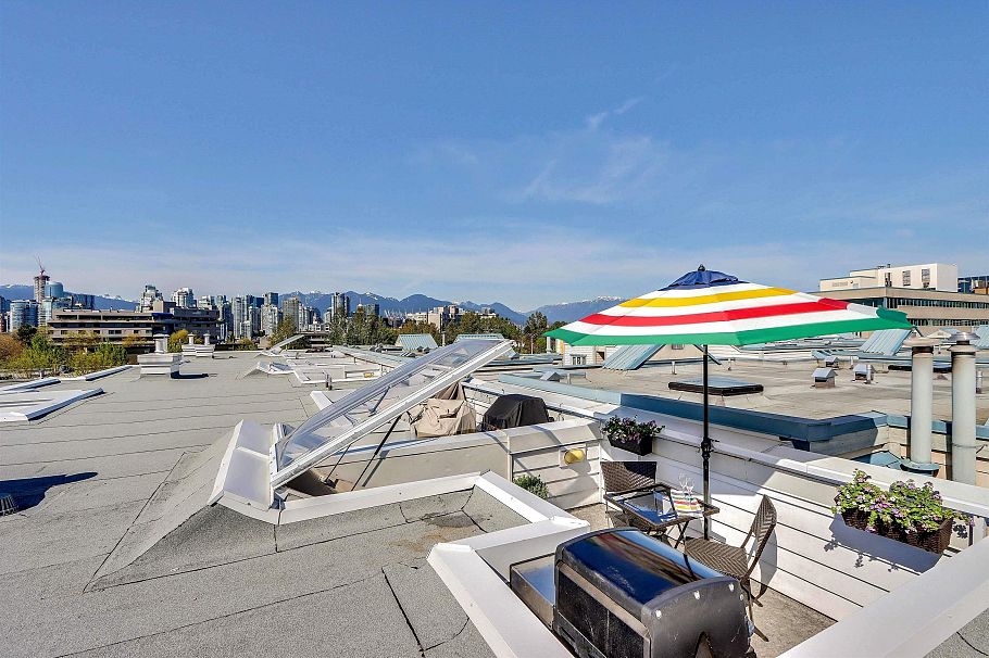 653 W 7th Avenue Vancouver, BC - 22