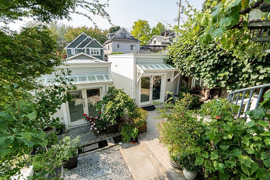 830 E 14th Avenue Vancouver, BC - 27