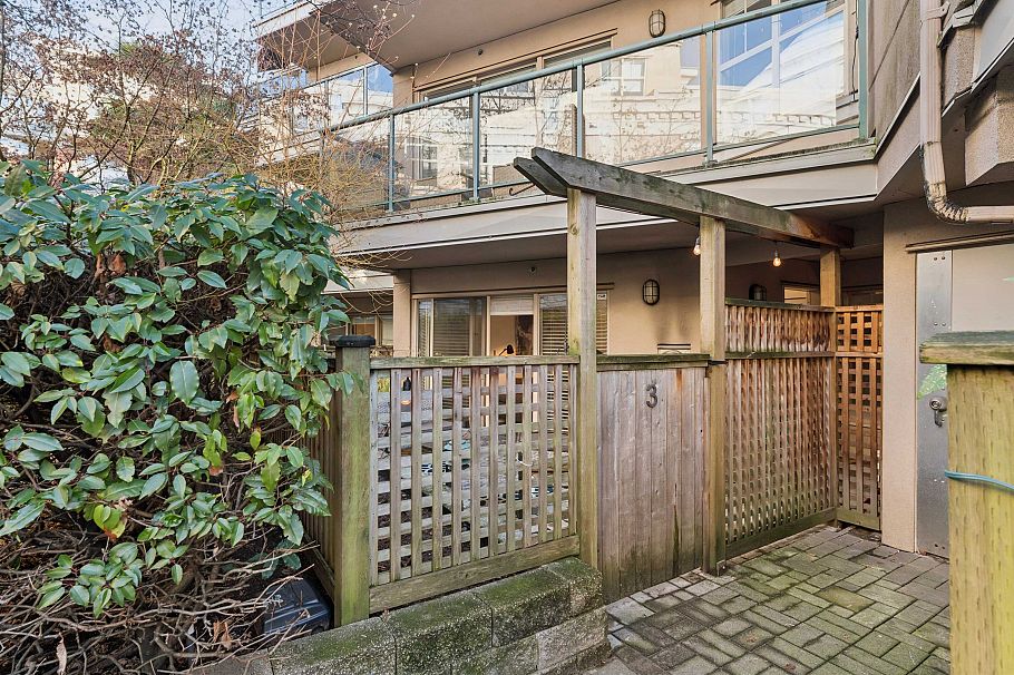 C3 332 Lonsdale Avenue North Vancouver, BC - 15