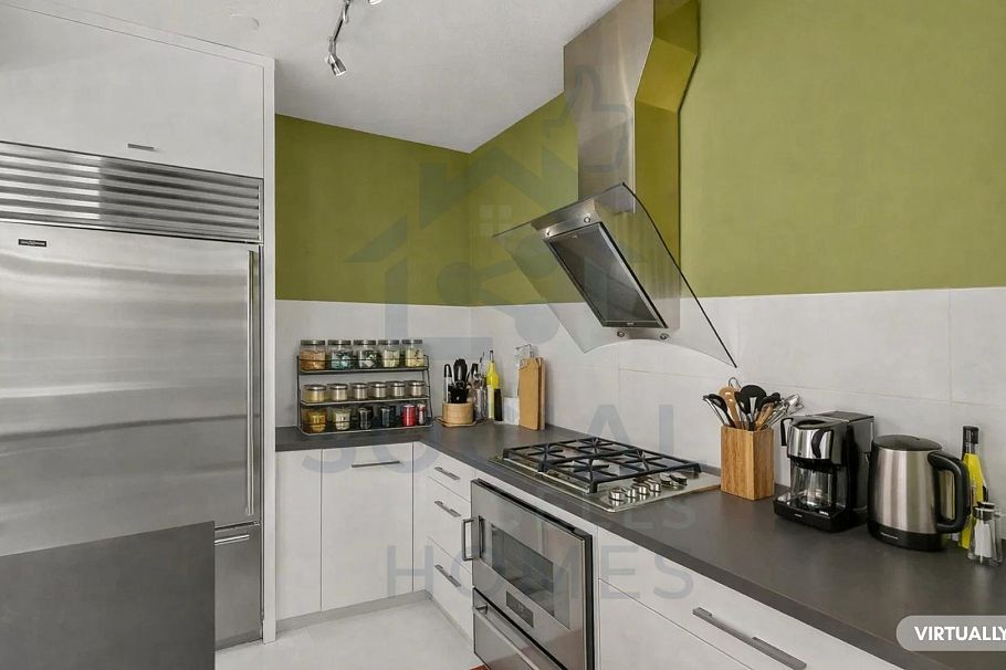 501 560 Raven Woods Drive North Vancouver, BC - 13