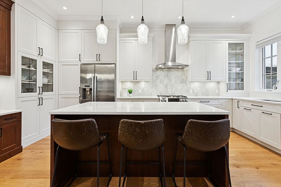 2975 W 15th Avenue Vancouver, BC - 11