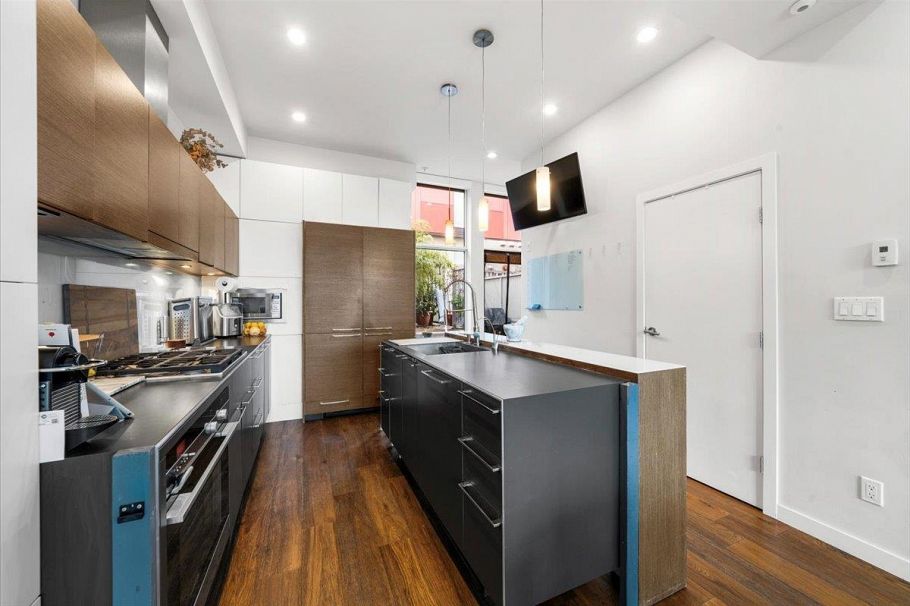 3485 Victoria Drive Vancouver, BC - 14