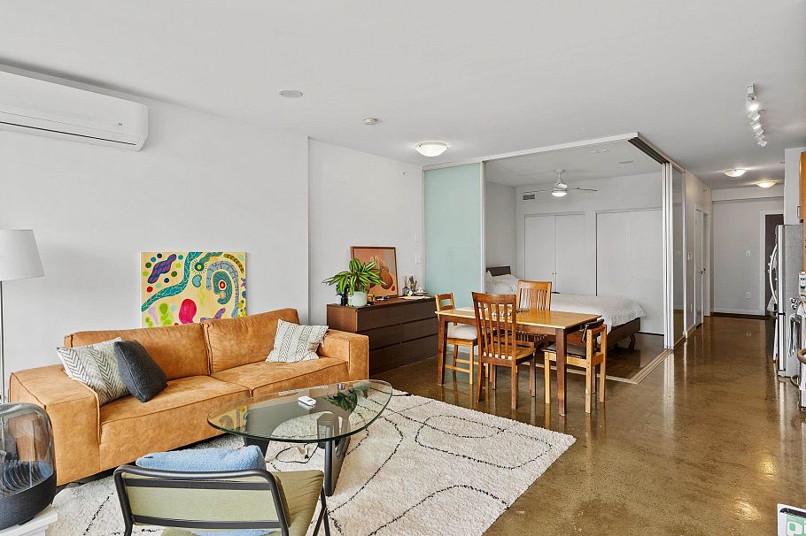 617 221 Union Street Vancouver, BC - 6