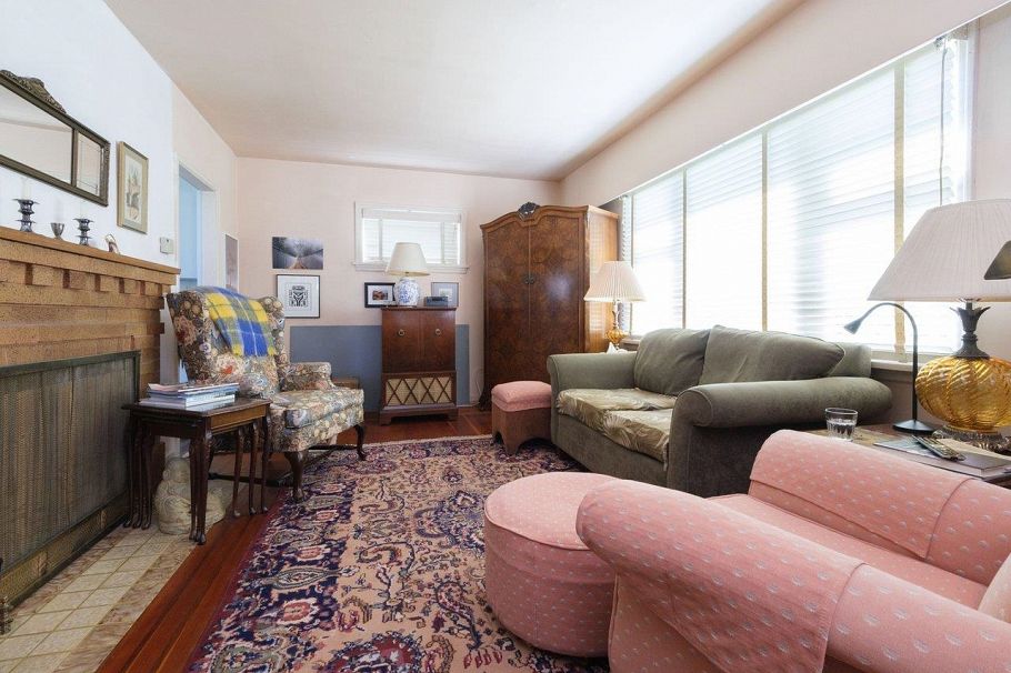 8510 Montcalm Street Vancouver, BC - 2