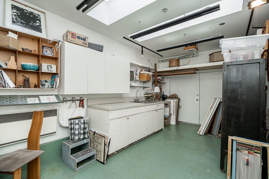 830 E 14th Avenue Vancouver, BC - 39