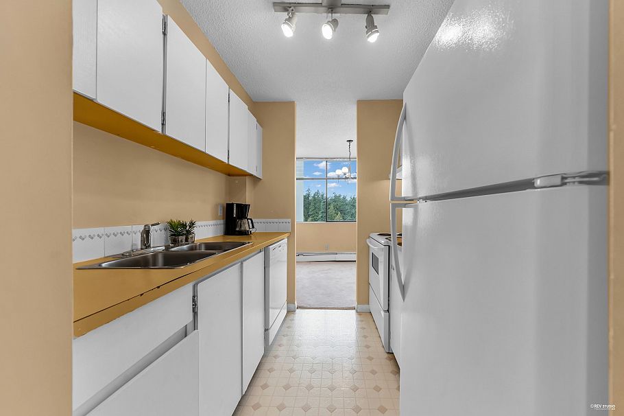 1508 4300 Mayberry Street Burnaby, BC - 21