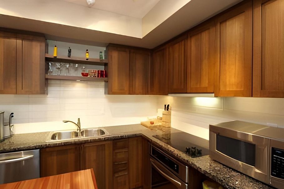 511 2268 W Broadway Vancouver, BC - 7