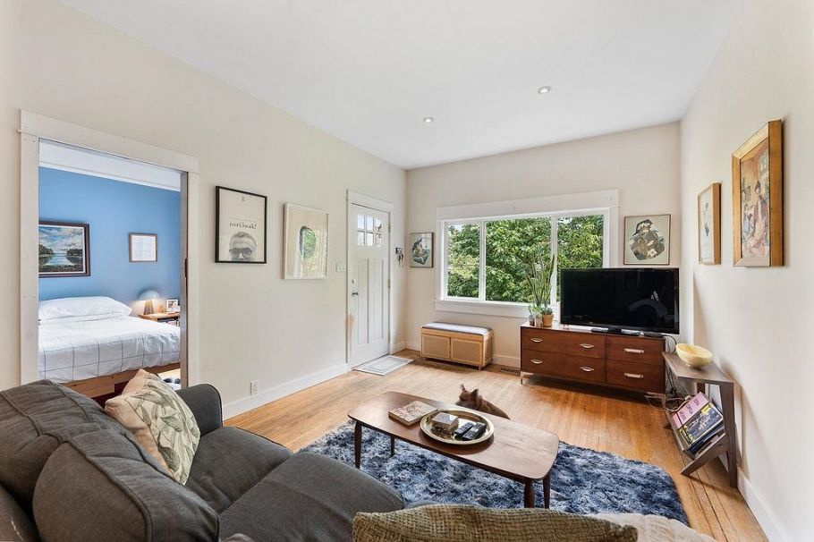 4225 John Street Vancouver, BC - 8