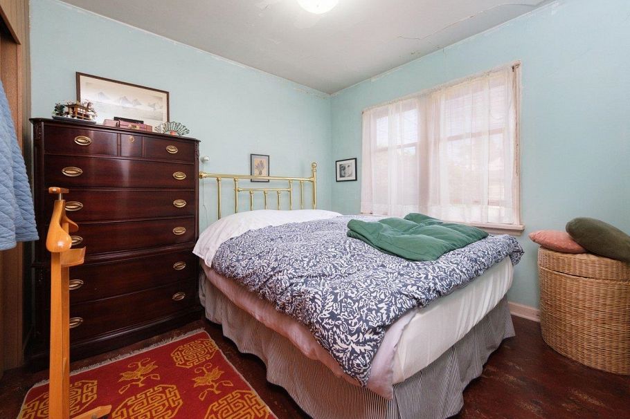 8510 Montcalm Street Vancouver, BC - 14