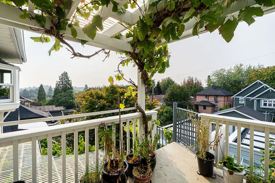 830 E 14th Avenue Vancouver, BC - 37