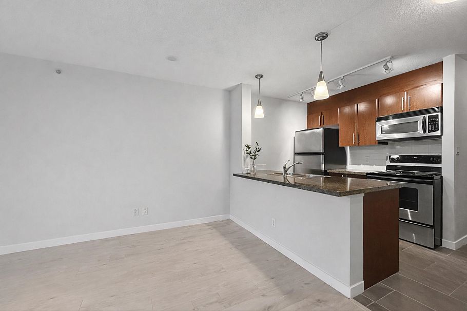 2803 688 Abbott Street Vancouver, BC - 5