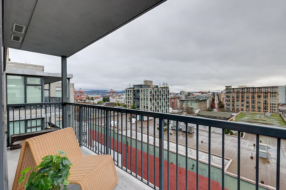 1102 66 W Cordova Street Vancouver, BC - 24