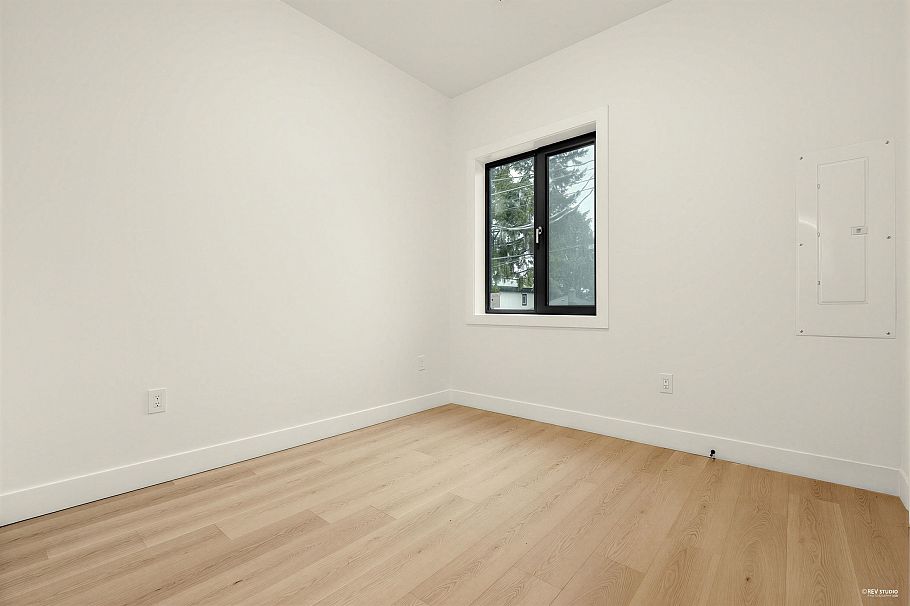 260 E 65th Avenue Vancouver, BC - 13