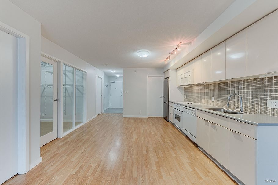 2111 788 Hamilton Street Vancouver, BC - 22