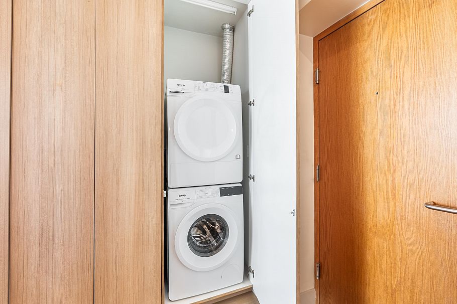 2303 1200 Alberni Street Vancouver, BC - 22