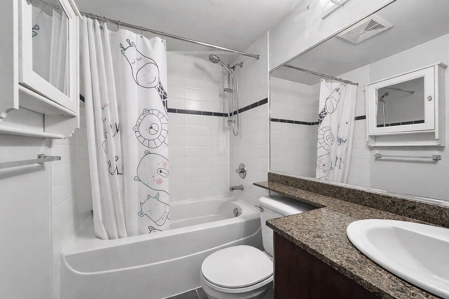 2803 688 Abbott Street Vancouver, BC - 9