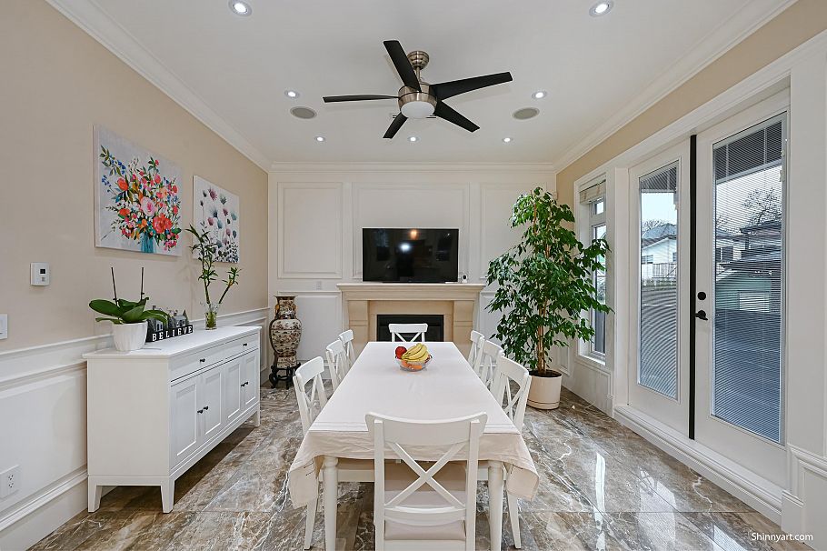 1091 E 55th Avenue Vancouver, BC - 4